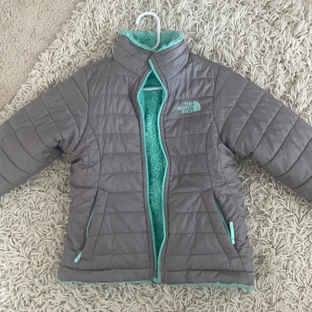 North Face Jacket girls size xs (6)
